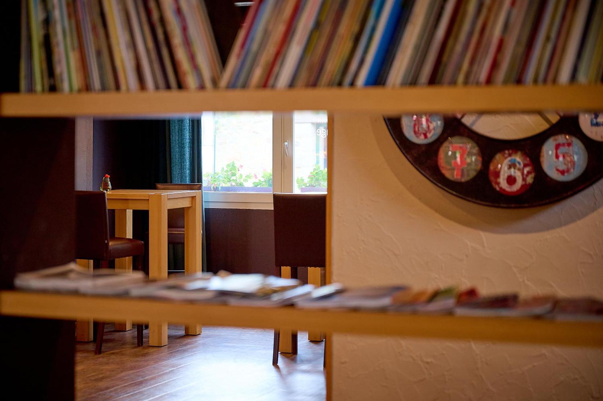 Logis L'Ermitage Hotel & Restaurant Saulges Kültér fotó