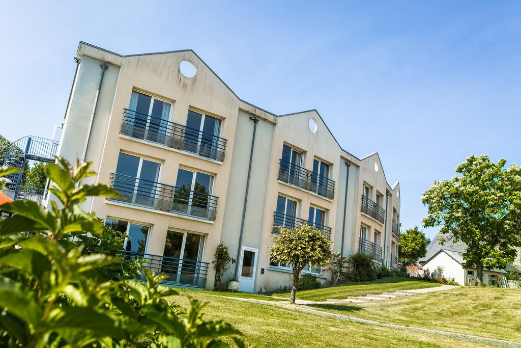 Logis L'Ermitage Hotel & Restaurant Saulges Kültér fotó